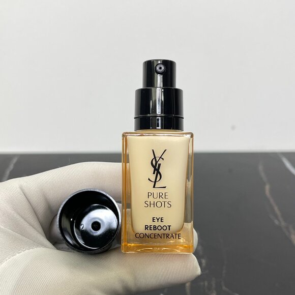 Yves Saint Laurent Queen Of The Night Eye Cream - Picture 3 of 4